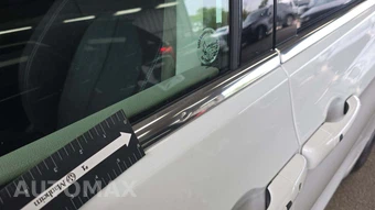 2023 Chrysler Voyager LX 121.6" WB – miniatura 31