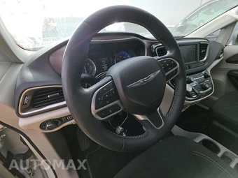2023 Chrysler Voyager LX 121.6" WB - miniatura 10
