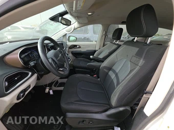 2023 Chrysler Voyager LX 121.6" WB - miniatura 7