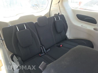 2023 Chrysler Voyager LX 121.6" WB – miniatura 14