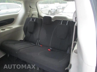 2023 Chrysler Voyager LX 121.6" WB - miniatura 14