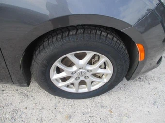 2023 Chrysler Voyager LX 121.6" WB - miniatura 3