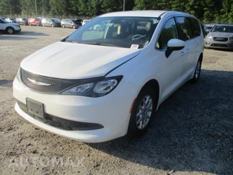 2023 Chrysler Voyager LX 121.6" WB