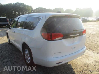 2023 Chrysler Voyager LX 121.6" WB - miniatura 13