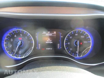 2023 Chrysler Voyager LX 121.6" WB - miniatura 9