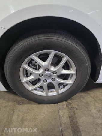 2023 Chrysler Voyager LX 121.6" WB – miniatura 10