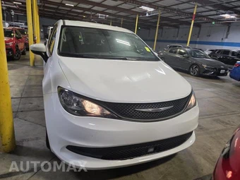 2023 Chrysler Voyager LX 121.6" WB – miniatura 9
