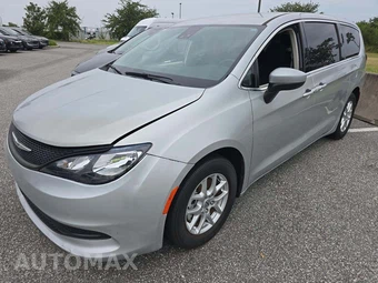2023 Chrysler Voyager LX 121.6" WB