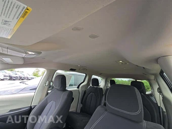 2023 Chrysler Voyager LX 121.6" WB - miniatura 11