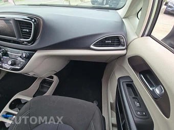 2023 Chrysler Voyager LX 121.6" WB - miniatura 20