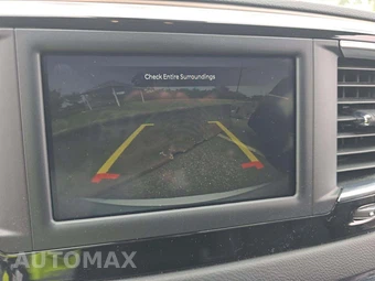 2023 Chrysler Voyager LX 121.6" WB - miniatura 30