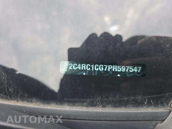 2023 Chrysler Voyager LX 121.6" WB - miniatura 5
