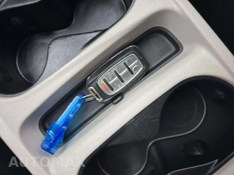 2023 Chrysler Voyager LX 121.6" WB - miniatura 8