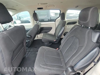 2023 Chrysler Voyager LX 121.6" WB – miniatura 13