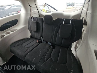 2023 Chrysler Voyager LX 121.6" WB – miniatura 14