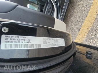 2023 Chrysler Voyager LX 121.6" WB – miniatura 15