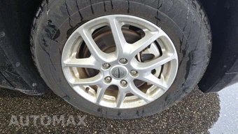 2023 Chrysler Voyager LX 121.6" WB – miniatura 22