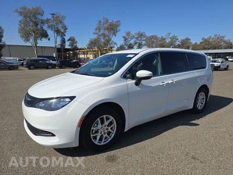 2023 Chrysler Voyager LX 121.6" WB