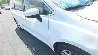 2023 Chrysler Voyager LX 121.6" WB - miniatura 25