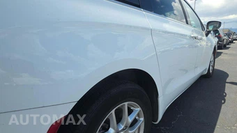 2023 Chrysler Voyager LX 121.6" WB - miniatura 32