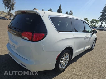 2023 Chrysler Voyager LX 121.6" WB - miniatura 4
