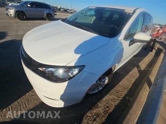 2023 Chrysler Voyager LX 121.6" WB