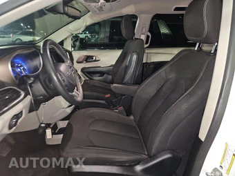 2023 Chrysler Voyager LX 121.6" WB – miniatura 7