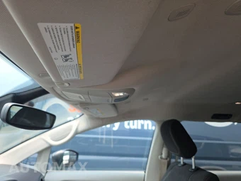 2023 Chrysler Voyager LX 121.6" WB – miniatura 18