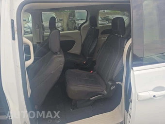 2023 Chrysler Voyager LX 121.6" WB - miniatura 13