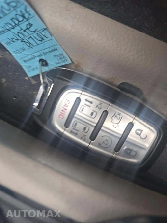 2023 Chrysler Voyager LX 121.6" WB - miniatura 8