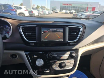 2023 Chrysler Voyager LX 121.6" WB – miniatura 7