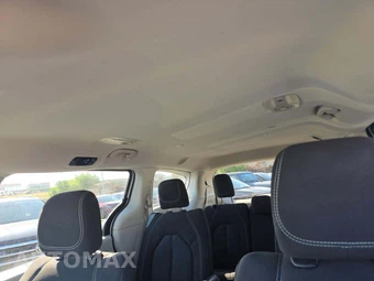 2023 Chrysler Voyager LX 121.6" WB – miniatura 8