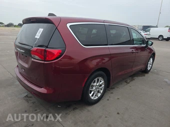 2023 Chrysler Voyager LX 121.6" WB – miniatura 4