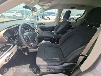 2023 Chrysler Voyager LX 121.6" WB - miniatura 7