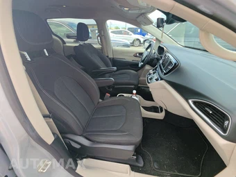 2023 Chrysler Voyager LX 121.6" WB - miniatura 8