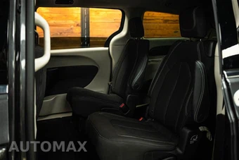 2023 Chrysler Voyager LX 121.6" WB - miniatura 10