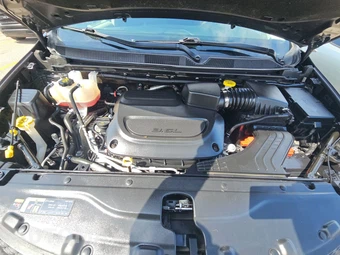 2023 Chrysler Voyager LX 121.6" WB - miniatura 16