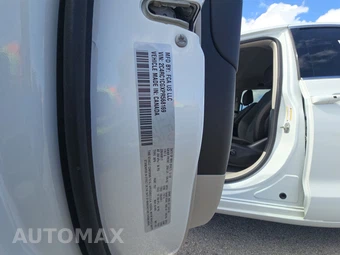 2023 Chrysler Voyager LX 121.6" WB - miniatura 15
