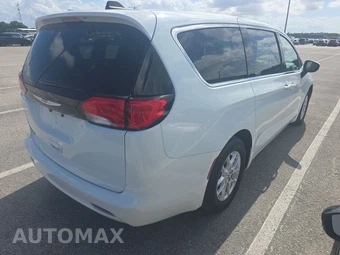 2023 Chrysler Voyager LX 121.6" WB - miniatura 4