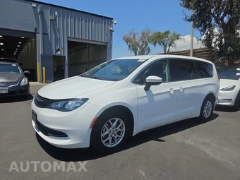 2023 Chrysler Voyager LX 121.6" WB