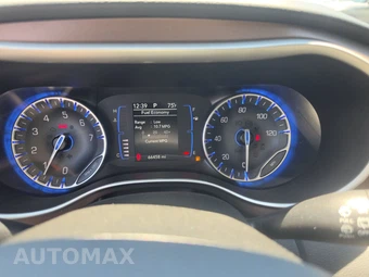 2023 Chrysler Voyager LX 121.6" WB – miniatura 12