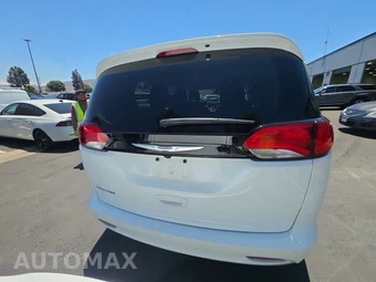 2023 Chrysler Voyager LX 121.6" WB – miniatura 5