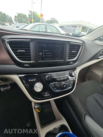2023 Chrysler Voyager LX 121.6" WB - miniatura 10