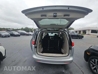 2023 Chrysler Voyager LX 121.6" WB - miniatura 15