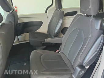 2023 Chrysler Voyager LX 121.6" WB - miniatura 10