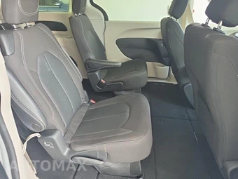 2023 Chrysler Voyager LX 121.6" WB - miniatura 17