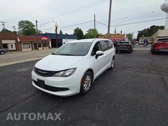 2023 Chrysler Voyager LX 121.6" WB