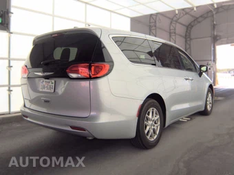 2023 Chrysler Voyager LX 121.6" WB - miniatura 4