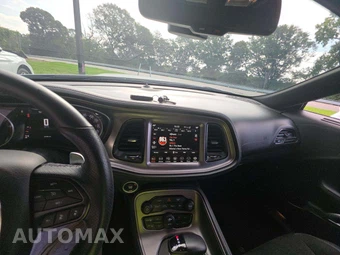 2023 Dodge Challenger GT - miniatura 10