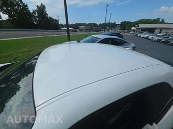 2023 Dodge Challenger GT - miniatura 12